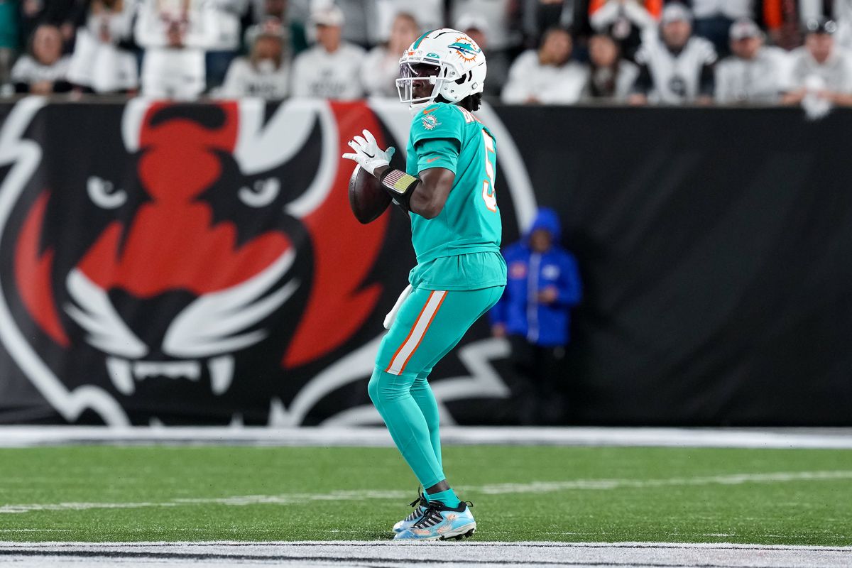 Teddy Bridgewater #5 of the Miami Dolphins drops back to pass in the second quarter against the Cincinnati Bengals at Paycor Stadium on September 29, 2022 in Cincinnati, Ohio.
