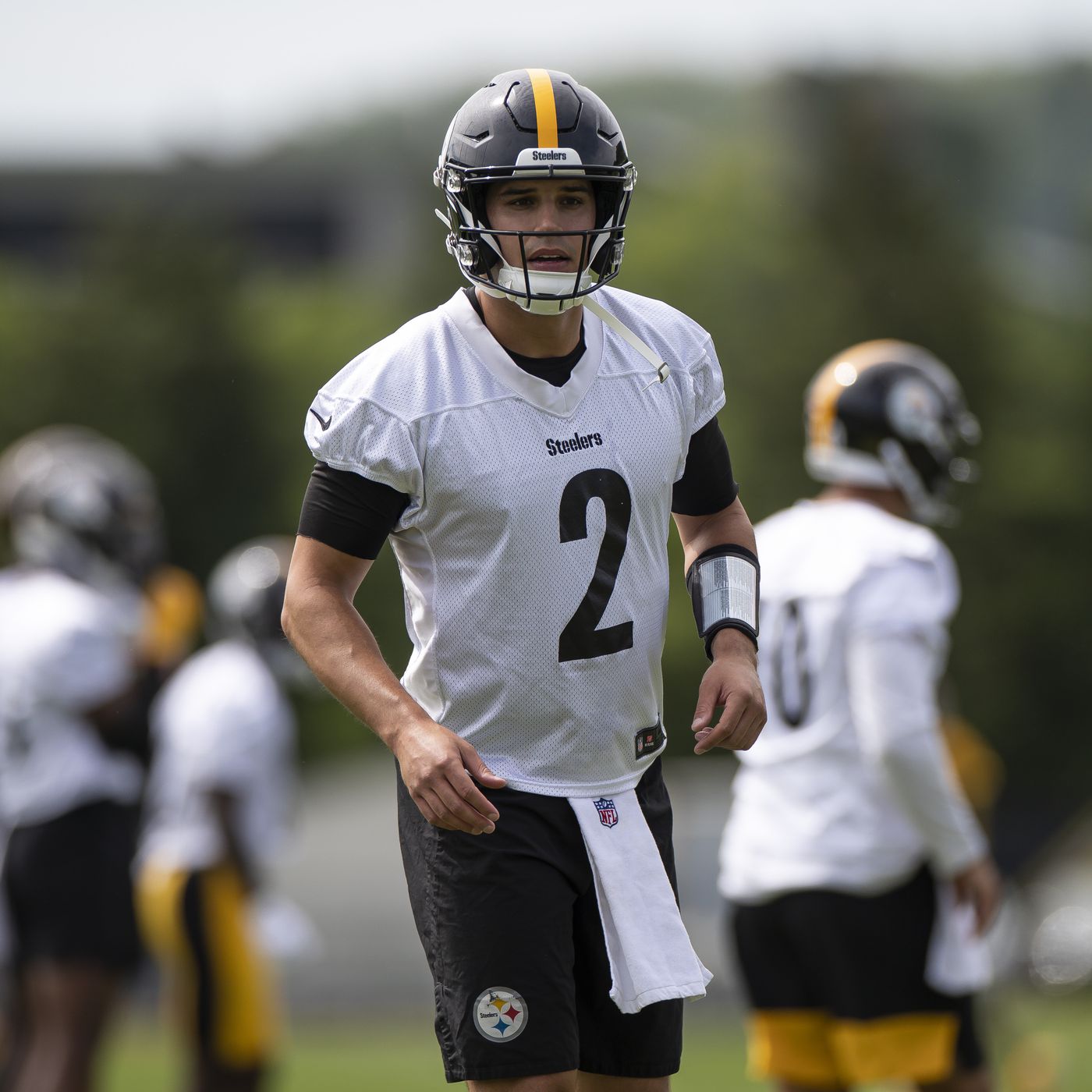 What role can quarterback Mason Rudolph carve out in 2022? - Behind the  Steel Curtain