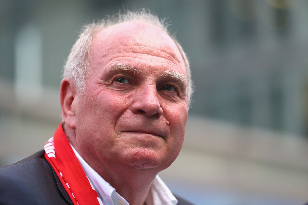 SHANGHAI, CHINA - JULY 20: Uli Hoeness, President of FC Bayern Muenchen visit the Siemens customer day 2017 during the Audi Summer Tour 2017 on July 20, 2017 in Shanghai, China. (Photo by Alexander Hassenstein/Bongarts/Getty Images)
