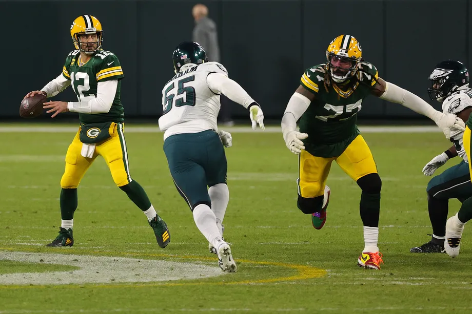 Eagles vs. Packers live stream: How to watch Sunday Night Football in NFL Week 12 online