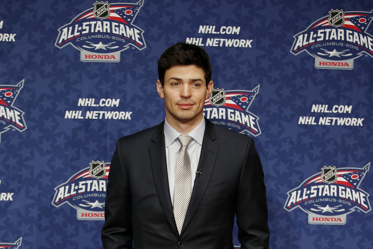 COLUMBUS, OH - JANUARY 24: Carey Price #31 of the Montreal Canadiens and Team Foligno poses on the red carpet for the 2015 NHL All-Star Weekend at Nationwide Arena on January 24, 2015 in Columbus, Ohio. (Photo by Gregory Shamus/Getty Images)