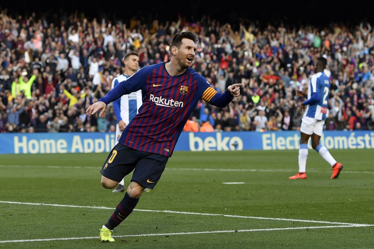 Lionel Messi matches Iker Casillas' La Liga win record - Barca ...