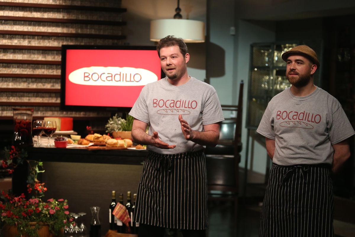 Javier Canteras and Ryan Spragg facing the investors on Restaurant Startup