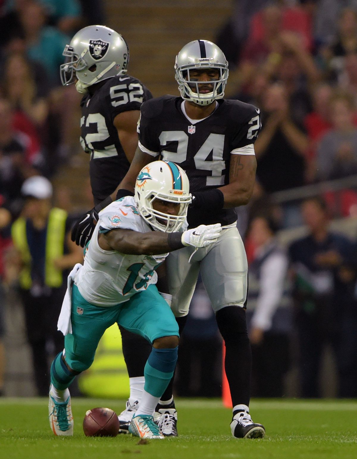 NFL: International Series-Miami Dolphins at Oakland Raiders
