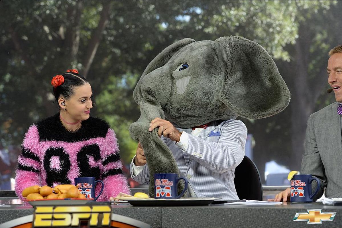 Katy Perry ESPN Gameday At The Grove