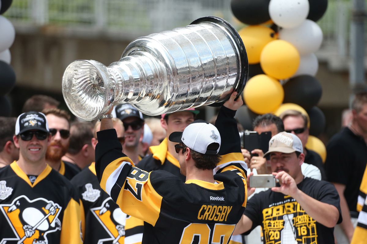 Image result for pittsburgh penguins parade 2017