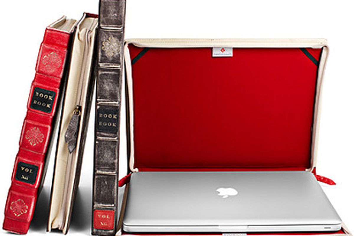 Miss books? Here's a hardcover-shaped laptop case via <a href="http://www.designspongeonline.com/2010/01/bookbook.html">Design Sponge</a>