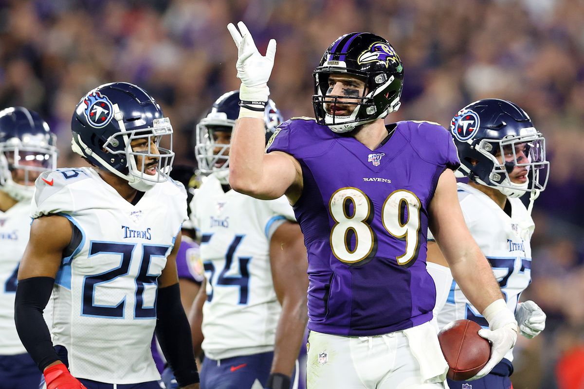 Mark Andrews #89 of the Baltimore Ravens gestures for a first down during the first half against the Tennessee Titans in the AFC Divisional Playoff game at M&amp;T Bank Stadium on January 11, 2020 in Baltimore, Maryland.