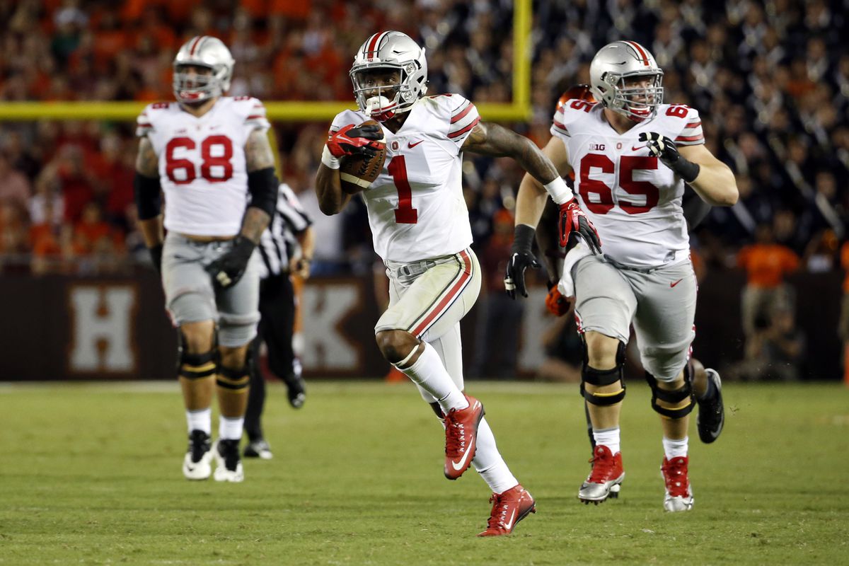Braxton Miller is making waves once again at the college level.