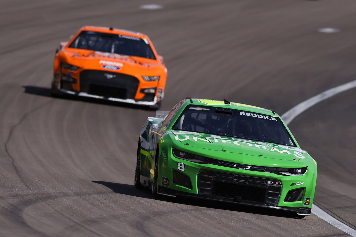 Tyler Reddick, driver of the #8 3Chi Chevrolet, drives during the NASCAR Cup Series South Point 400 at Las Vegas Motor Speedway on October 16, 2022 in Las Vegas, Nevada.