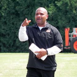 Hue Jackson directs the offense