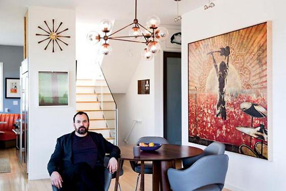 Image via <a href="http://www.7x7.com/style-design/noise-pops-co-founder-jazzes-his-eclectic-bernal-heights-home#/0">7x7</a>