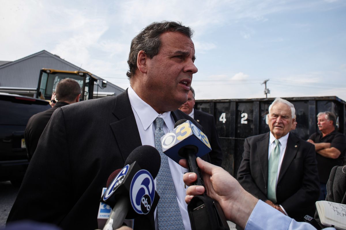 Chris Christie takes questions from the press, in October 2014.