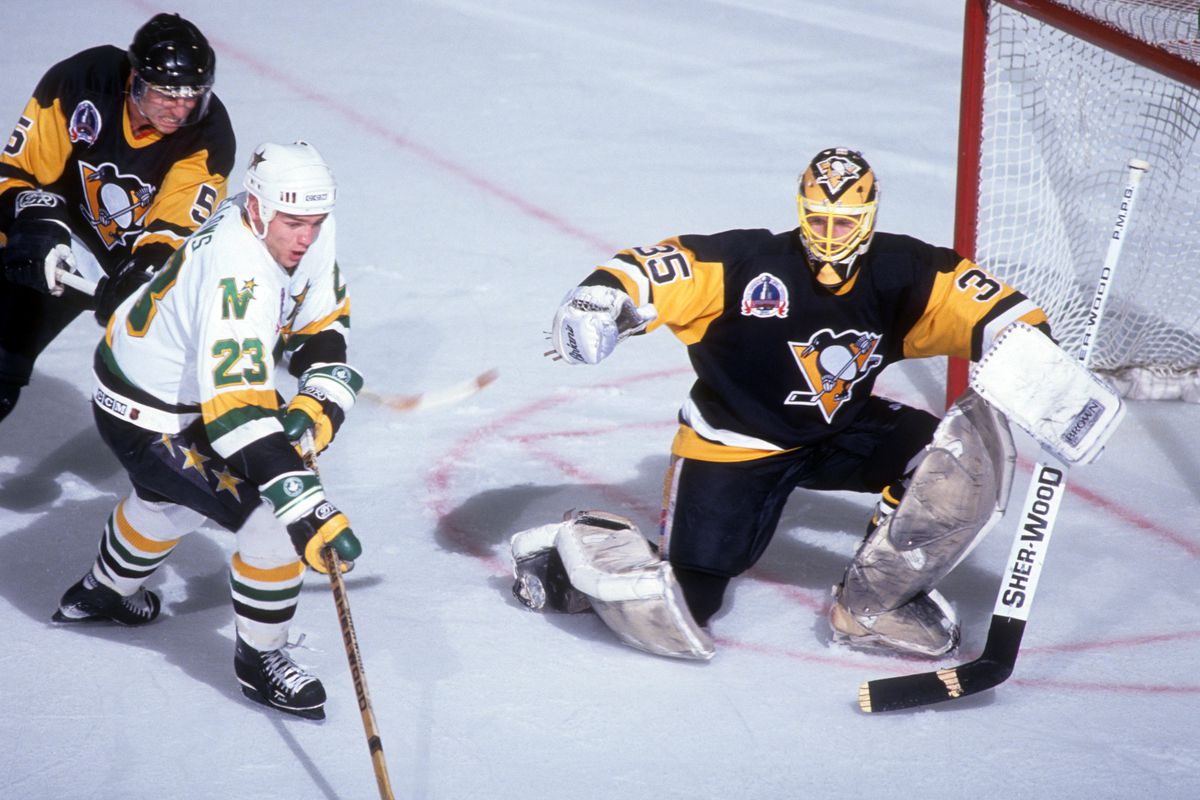 1991 Stanley Cup Finals - Game 4: Pittsburgh Penguins v Minnesota North Stars