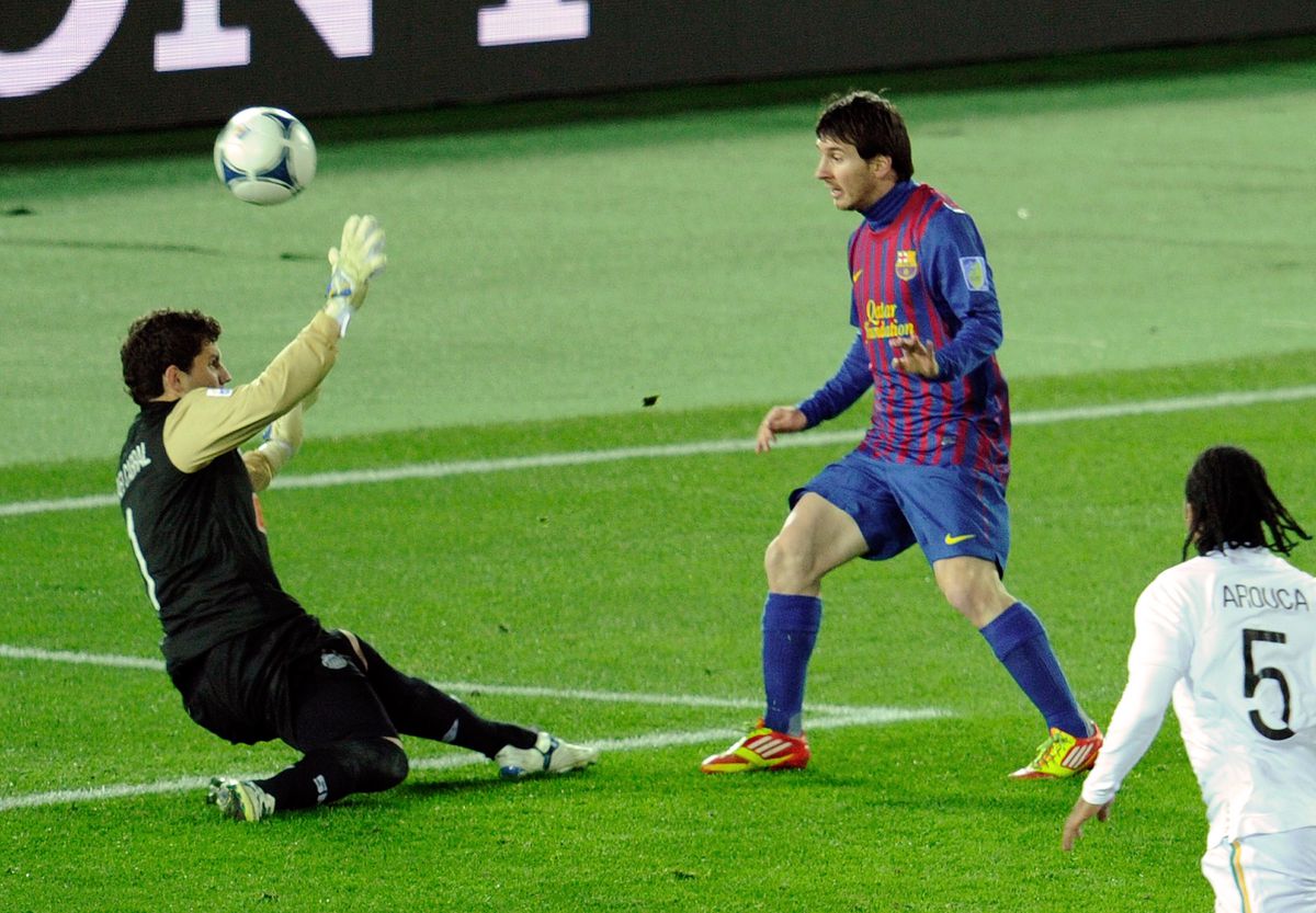 FC Barcelona forward Lionel Messi (2nd R
