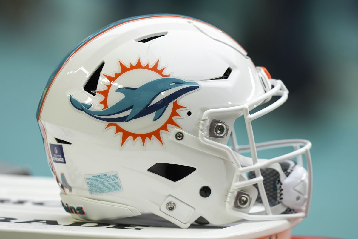 what time does miami dolphins play tomorrow