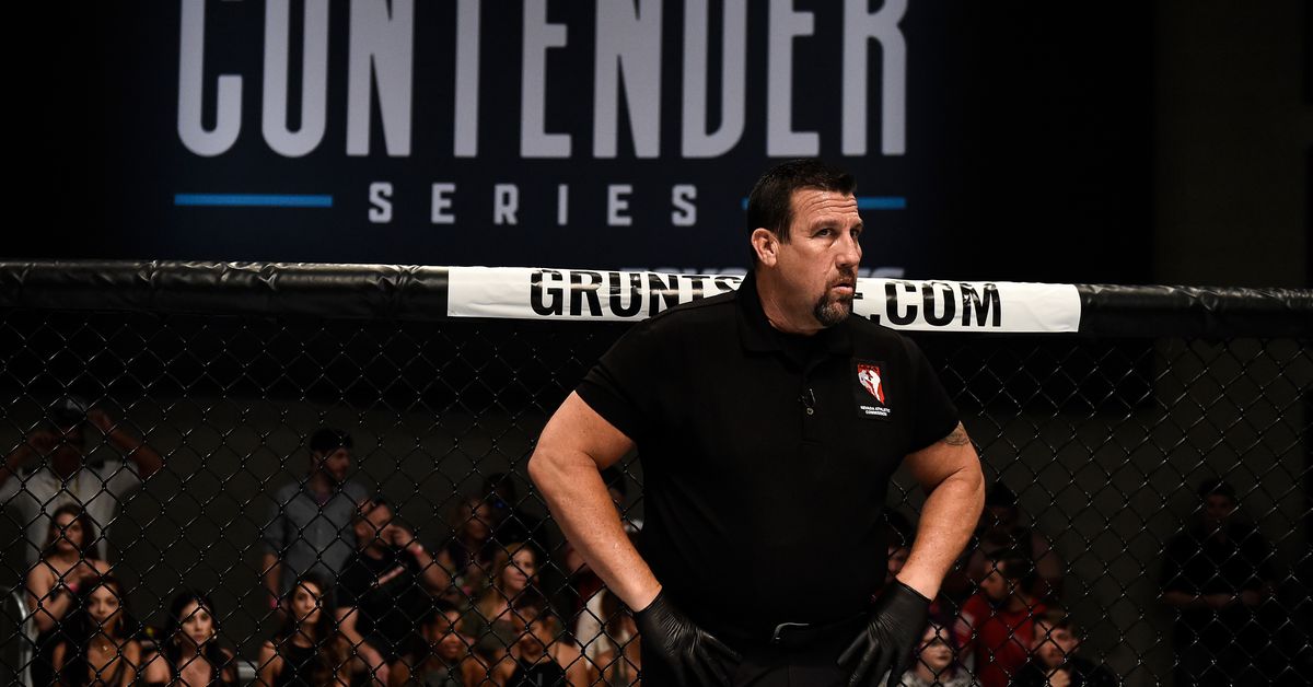 Midnight Mania! Referee John McCarthy takes a stand against Power Slap