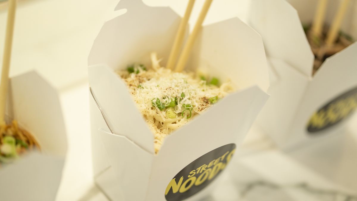udon noodles with cheese