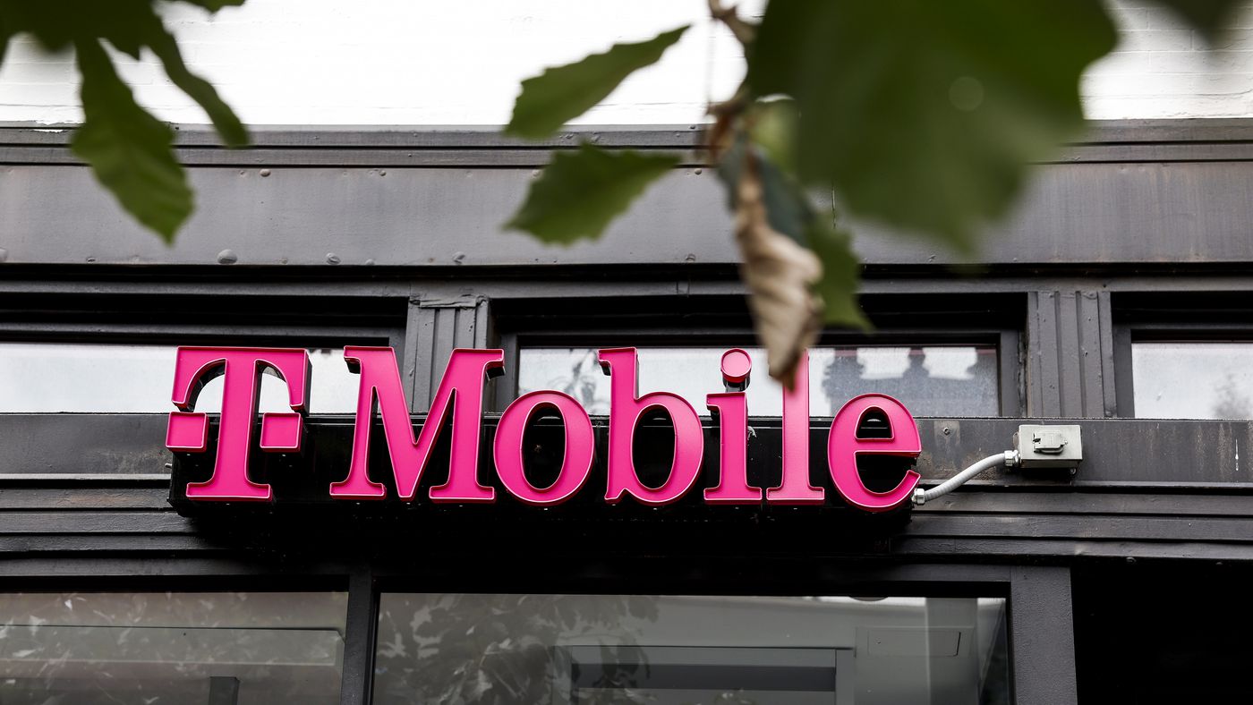 T-Mobile Moves Customers to More Expensive Plans While Claiming No Cost Increase