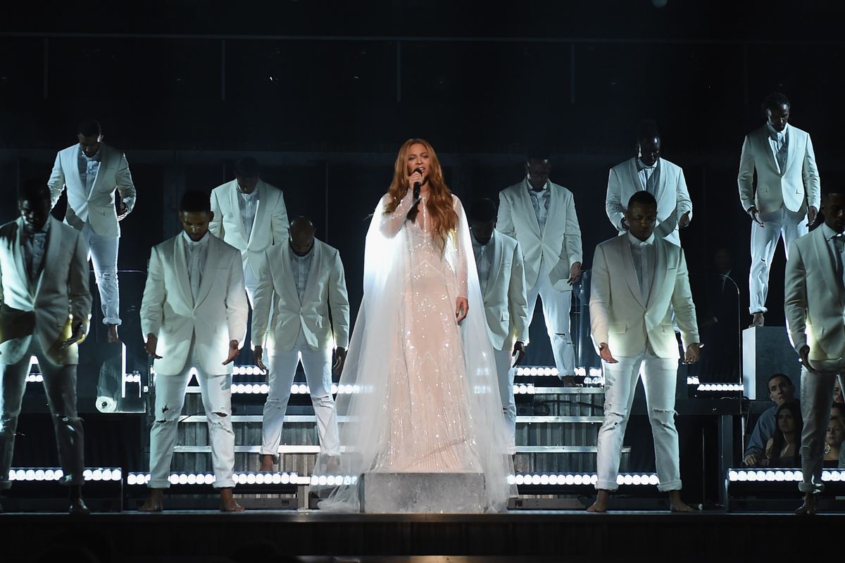 Recording Artist Beyonce performs onstage during The 57th Annual GRAMMY Awards at the STAPLES Center on February 8, 2015 in Los Angeles, California.