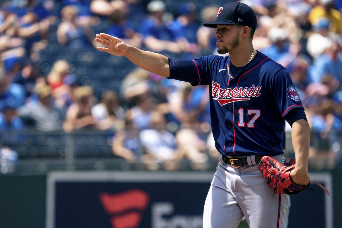 Jose Berrios #17 of the Minnesota Twins prepares to pitch against the Kansas City Royals in the first inning at Kauffman Stadium on June 5, 2021 in Kansas City, Missouri.