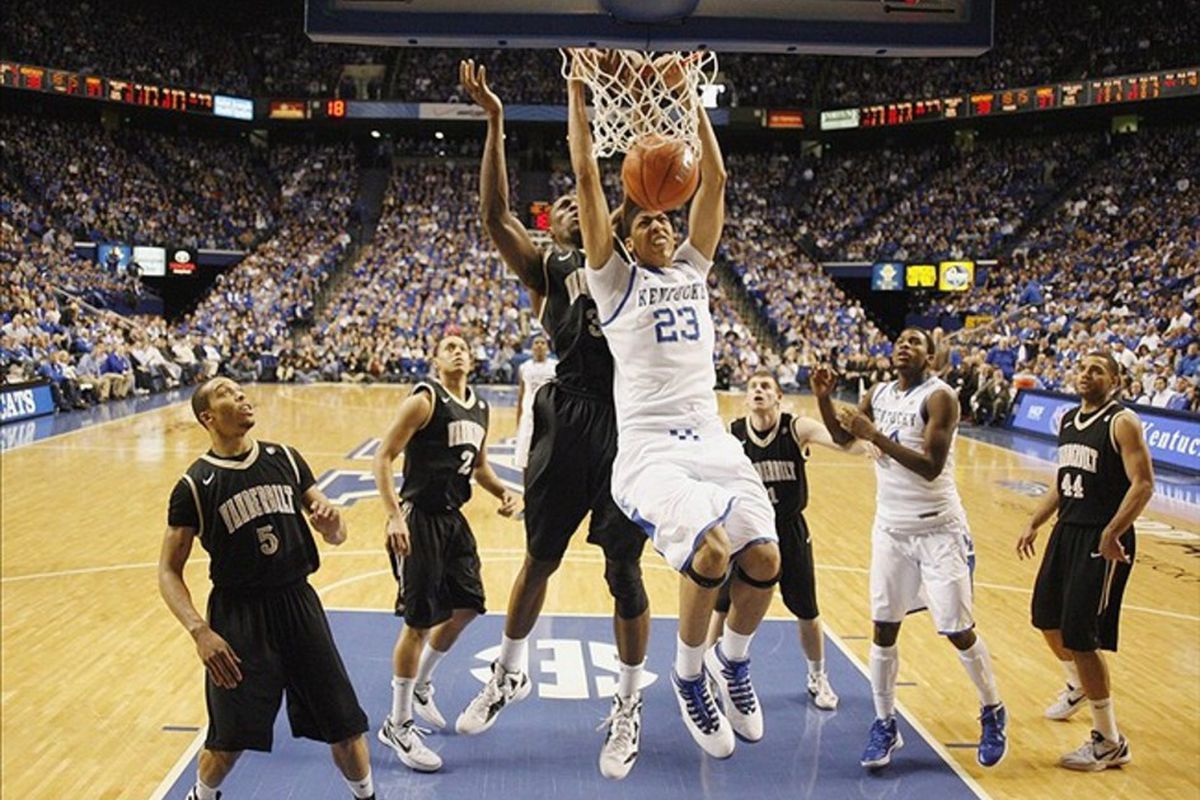Anthony Davis's big game powered Kentucky to the win that clinched its remarkable 45th SEC men's basketball title.