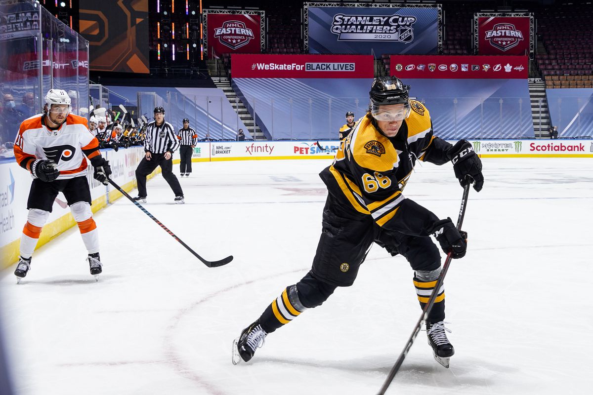Philadelphia Flyers v Boston Bruins - Game One