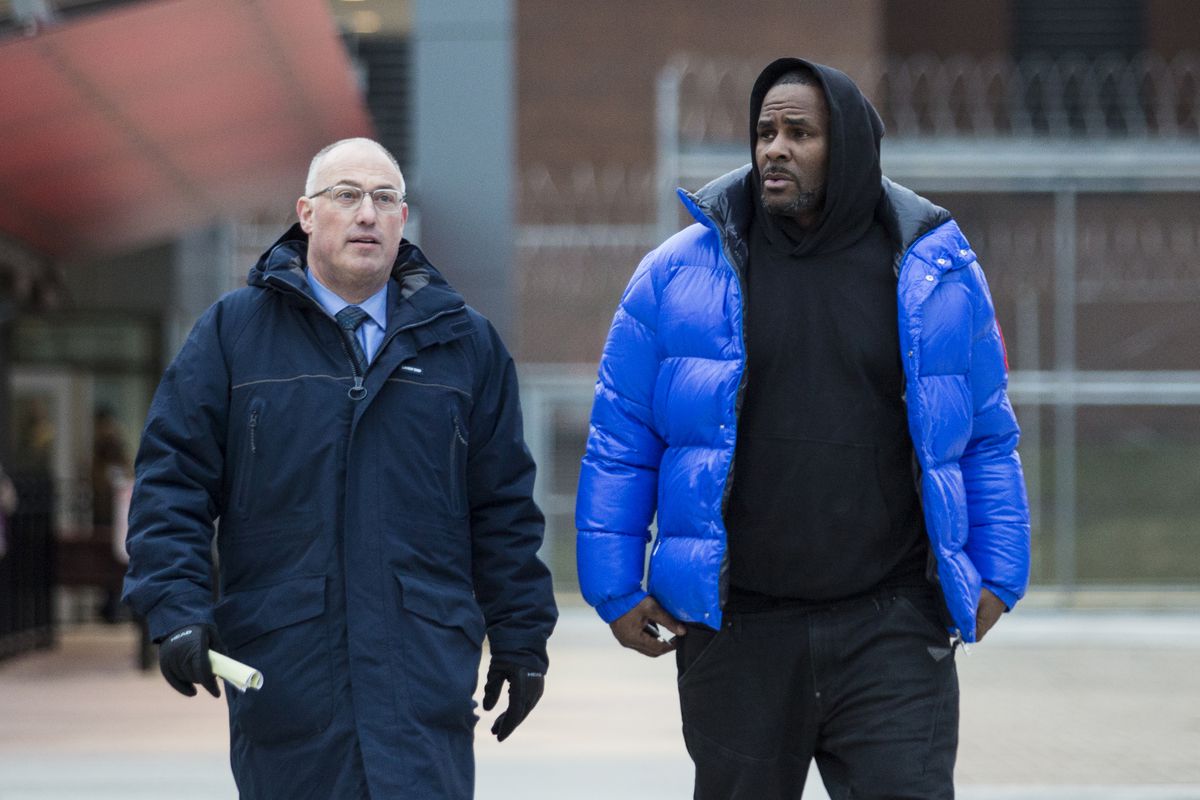 R. Kelly walks out of Cook County Jail with his defense attorney, Steve Greenberg, after posting $100,000 bail, Monday afternoon, Feb. 25, 2019. The R&amp;B singer has entered a not guilty plea to all 10 counts of aggravated criminal sexual abuse he faces in Cook County. 