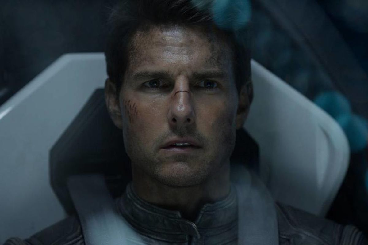 Tom Cruise stars as Jack Harper in "Oblivion."