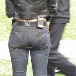 Pam Oliver's butt.