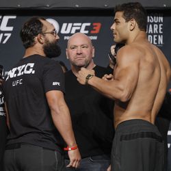 Johny Hendricks and Paulo Costa square off at UFC 217 weigh-ins.