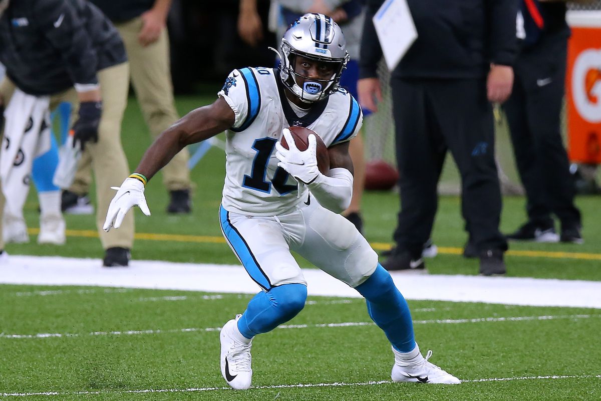 Curtis Samuel #10 of the Carolina Panthers runs with the ball against the New Orleans Saints during a game at the Mercedes-Benz Superdome on October 25, 2020 in New Orleans, Louisiana.