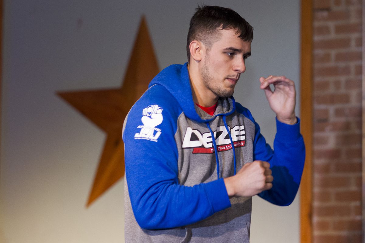 Gallery Photo: UFC 171 Workout Photos