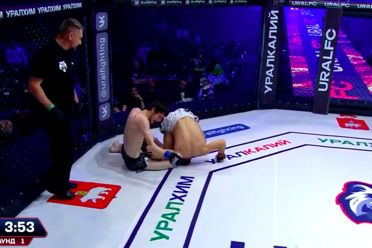Beltoev suffers a gruesome arm injury trying to land a cartwheel guard pass. 