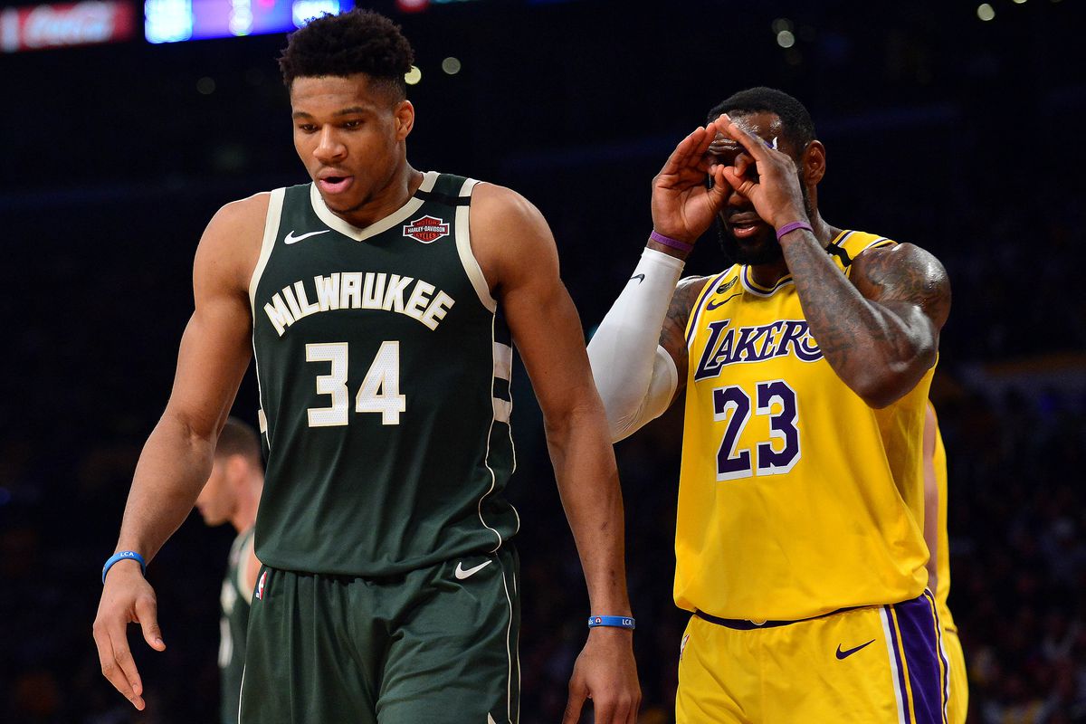 Los Angeles Lakers forward LeBron James reacts toward Milwaukee Bucks forward Giannis Antetokounmpo during the second half at Staples Center.&nbsp;