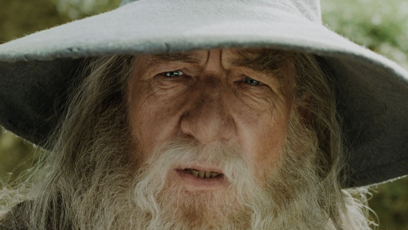 25+ Meaningful & Funny Quotes From Movies Of The Lord Of The Rings Franchise