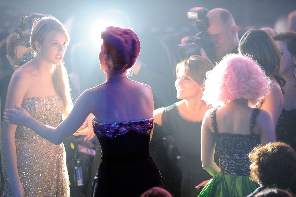 Taylor Swift and Katy Perry at the 2011 American Music Awards