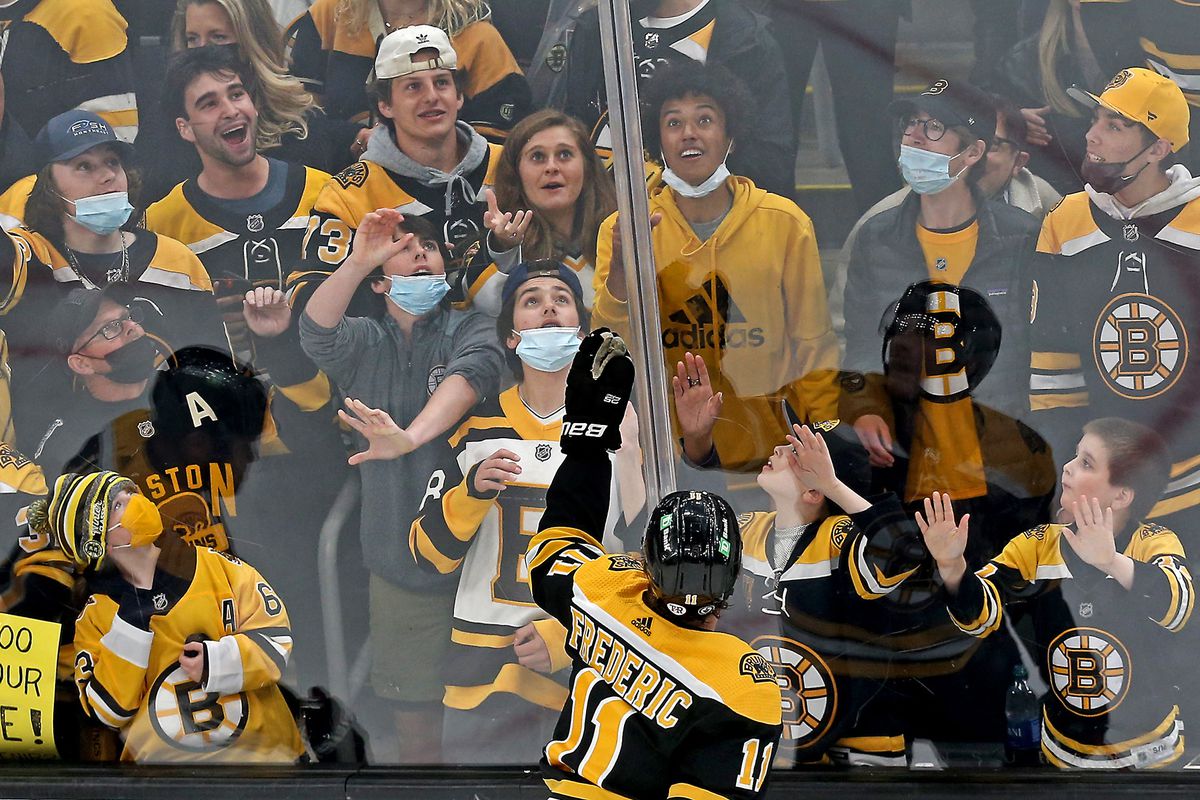 Boston Bruins vs New York Islanders