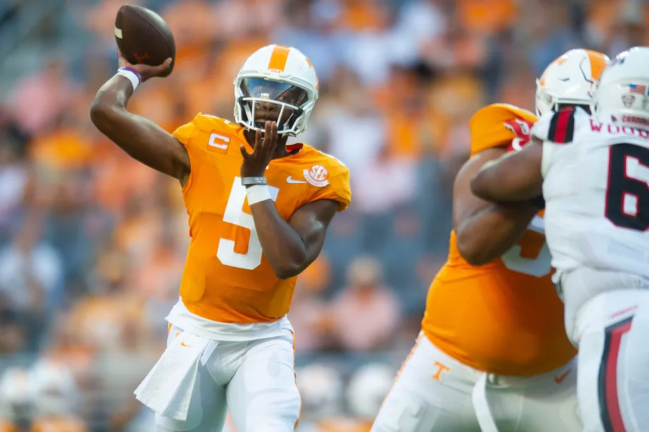 Tennessee vs. Pitt picks: Predictions, odds, injury report for Week 2 of college football season
