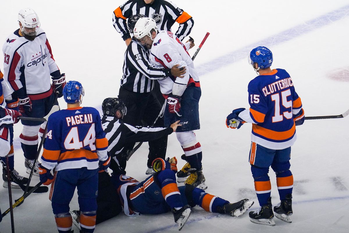 NHL: Stanley Cup Playoffs-Washington Capitals at New York Islanders