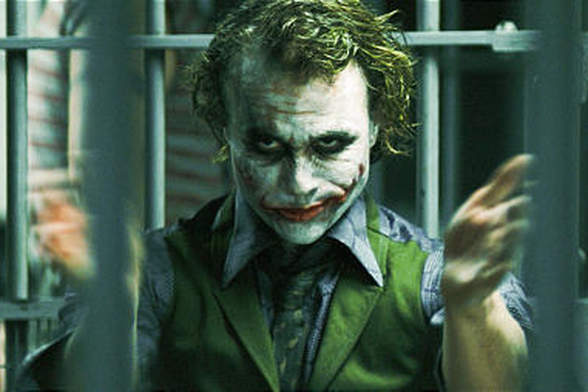 Joker Pays Homage To Heath Ledger In The Dark Knight In This