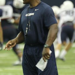 Linebackers coach Vincent Brown