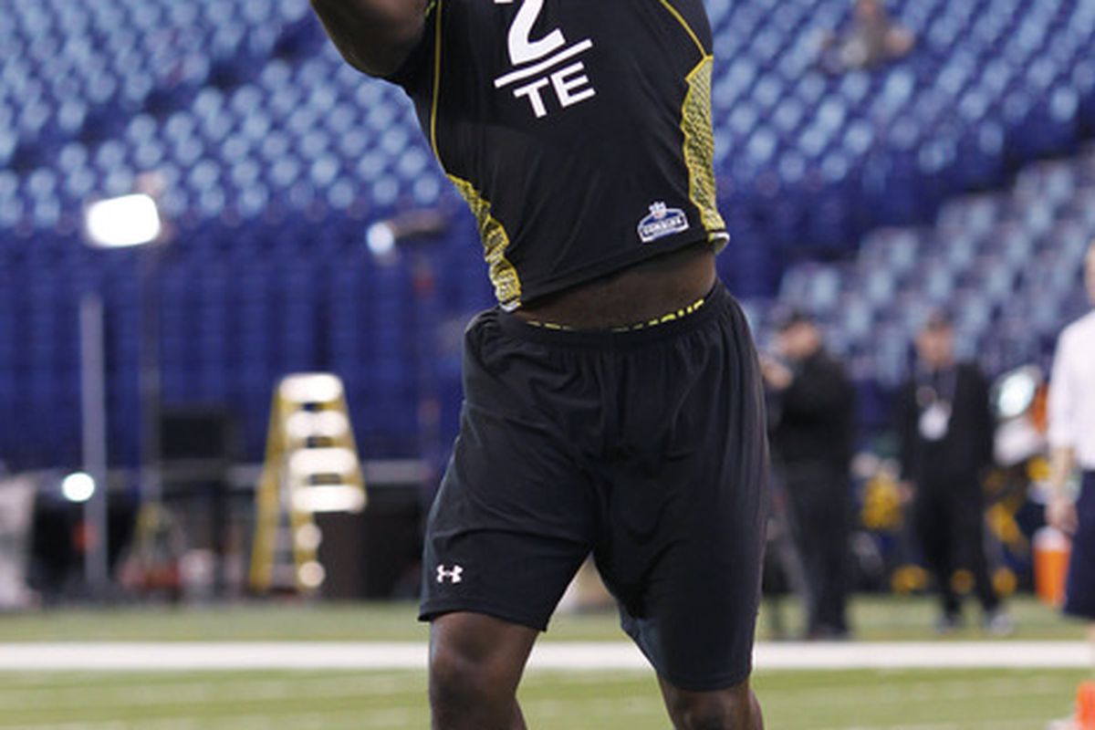 INDIANAPOLIS, IN - FEBRUARY 25: Tight end Orson Charles of Georgia participates in a drill during the 2012 NFL Combine at Lucas Oil Stadium on February 25, 2012 in Indianapolis, Indiana. (Photo by Joe Robbins/Getty Images)