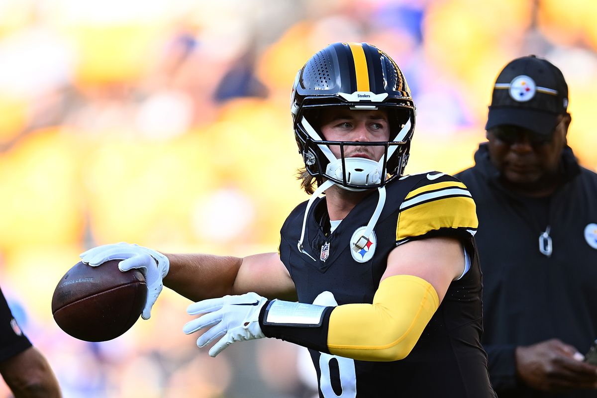 Kenny Pickett #8 of the Pittsburgh Steelers warms up prior to the preseason game against the Buffalo Bills at Acrisure Stadium on August 19, 2023 in Pittsburgh, Pennsylvania.