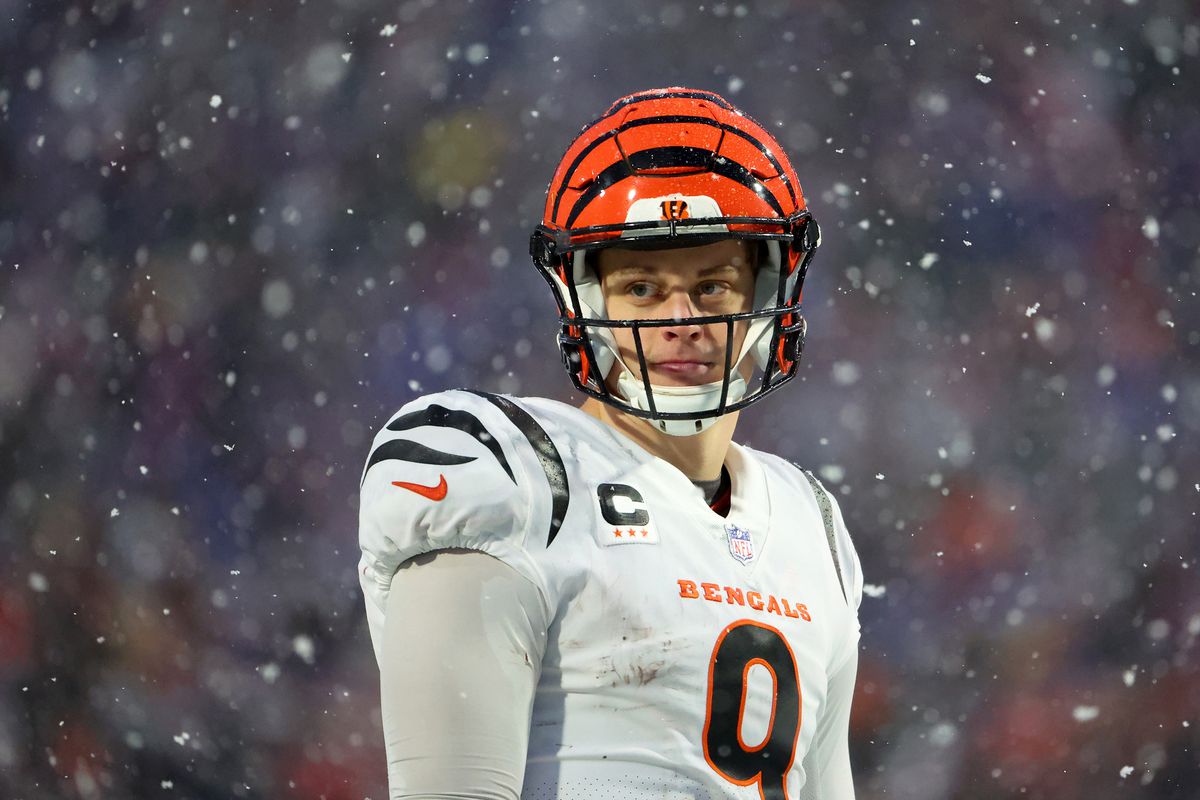 Joe Burrow #9 of the Cincinnati Bengals looks on against the Buffalo Bills during the third quarter in the AFC Divisional Playoff game at Highmark Stadium on January 22, 2023 in Orchard Park, New York.