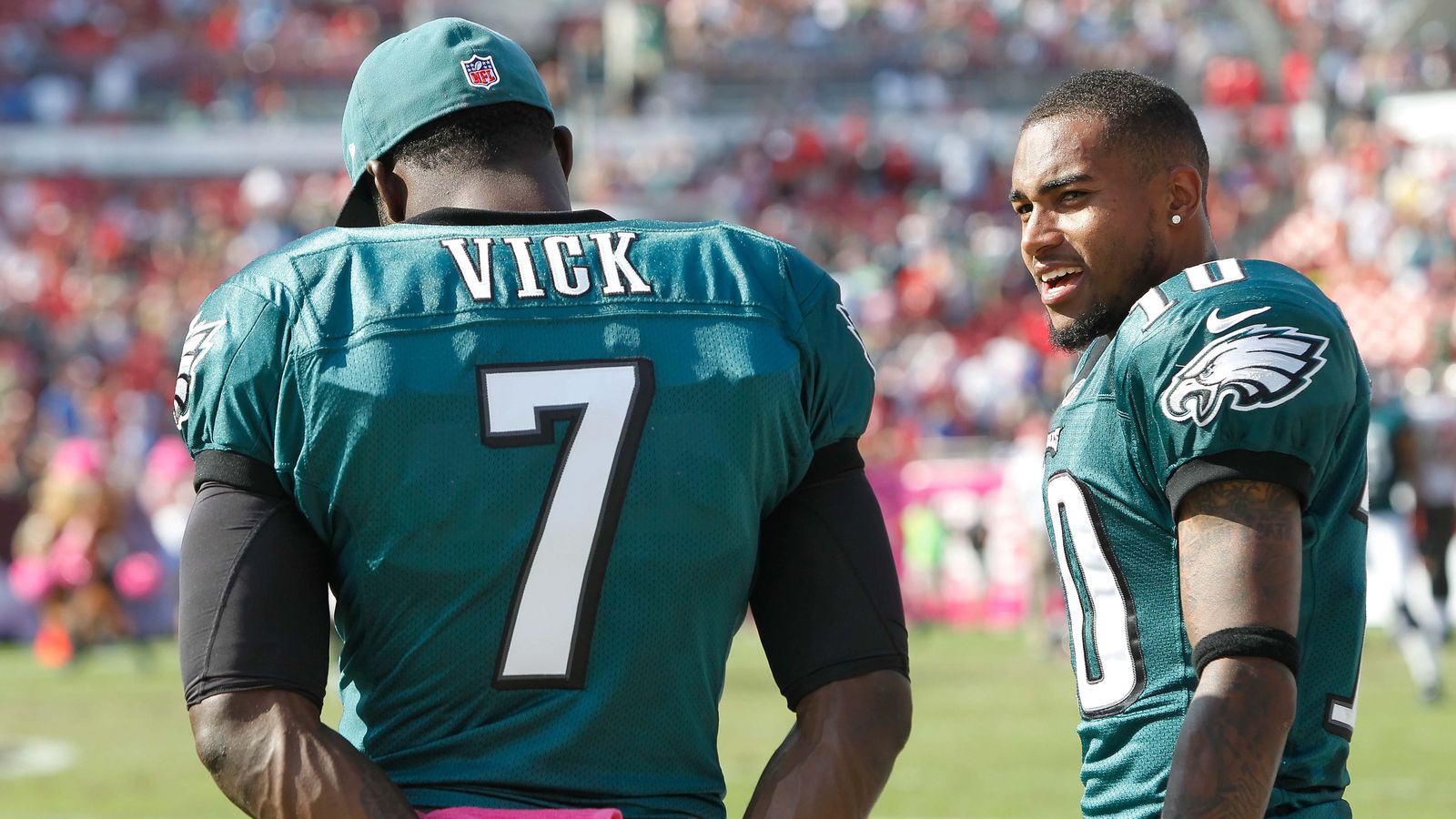 Philadelphia Eagles quarterback Michael Vick is likely going to miss the te...