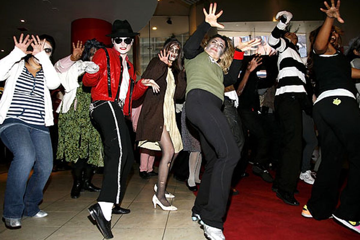 Photo: <a href="http://nymag.com/daily/intelligencer/2008/10/all-important_thriller_dancing.html">New York magazine</a>