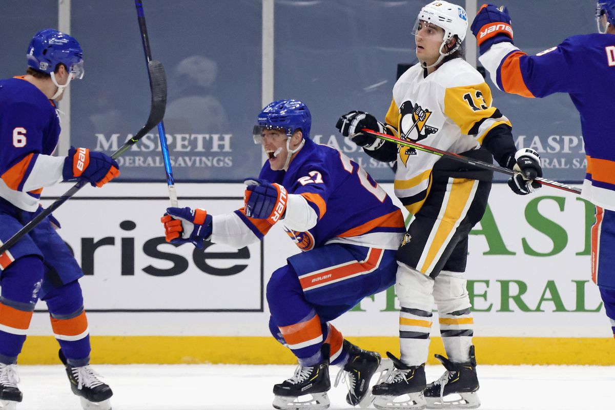 Pittsburgh Penguins v New York Islanders