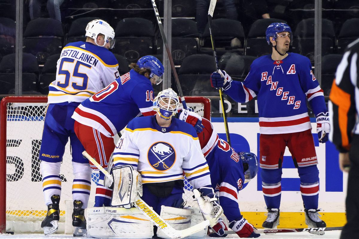 NHL: Buffalo Sabres at New York Rangers