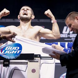 UFC 165 weigh-in photos